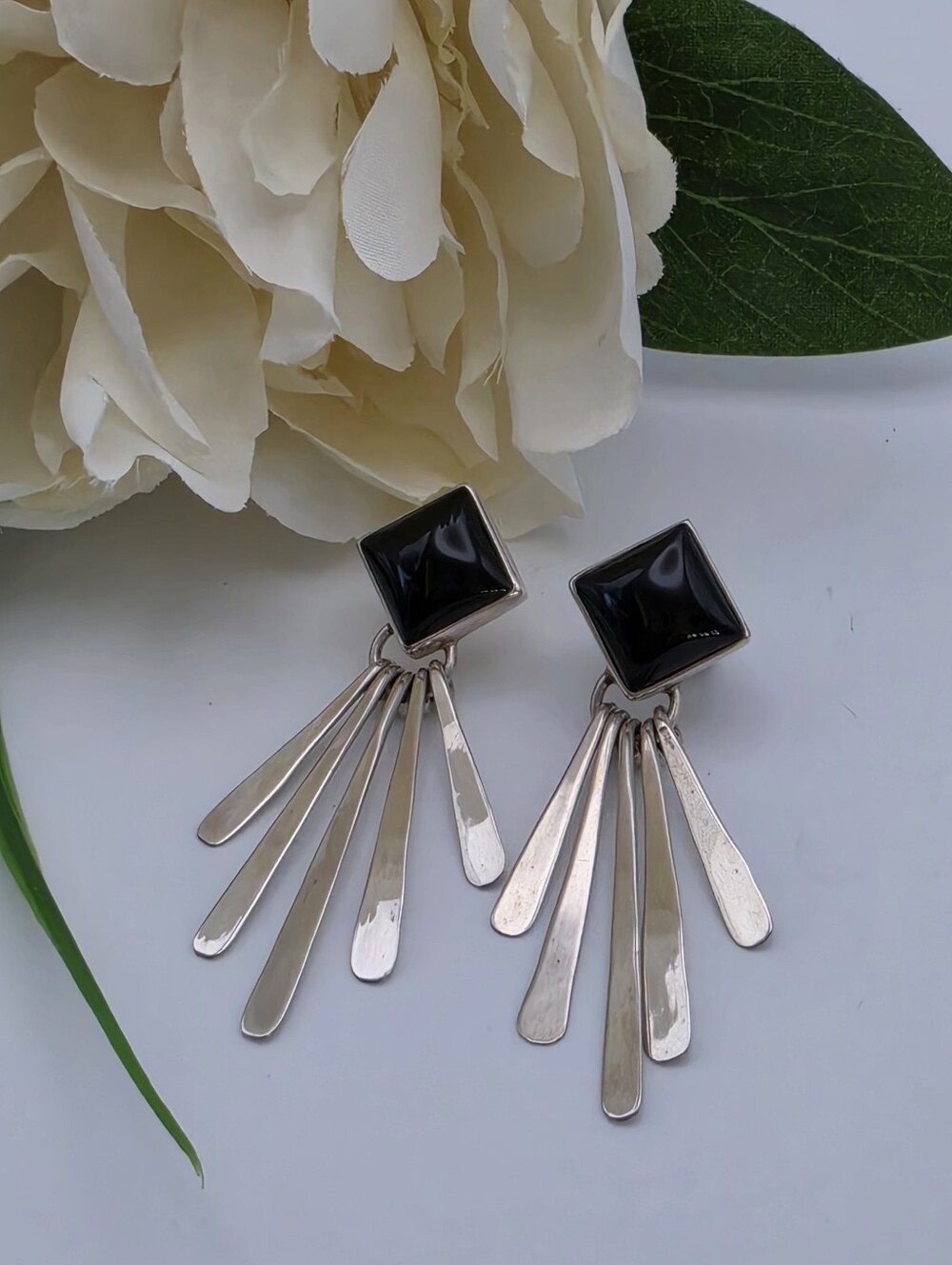 Black Stone & Sterling Silver Waterfall Silhouette Southwestern Style Earrings - Picture 2 of 9